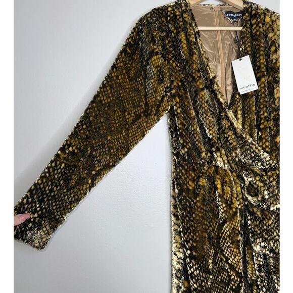 Retrofete NWT Eleanor Velvet Mini Dress in Gold Snake Size XS Black Animal Print - Picture 5 of 10